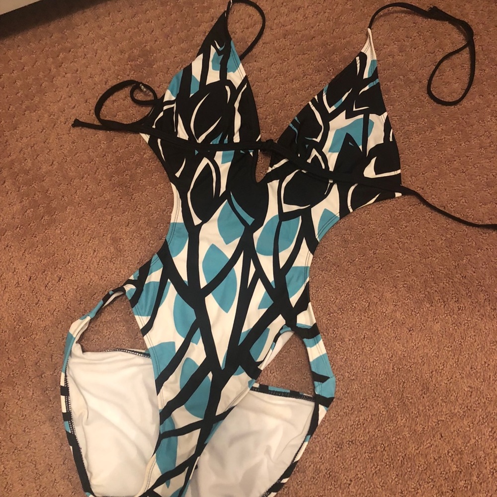 ONE PIECE BIKINI